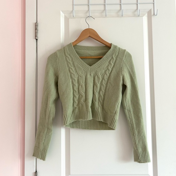 LAST CALL! sage green cable knit cropped sweater - Picture 3 of 4